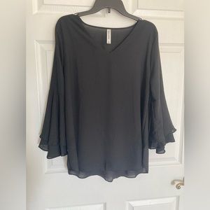 Zenana Outfitters Black Bell Sleeve Blouse